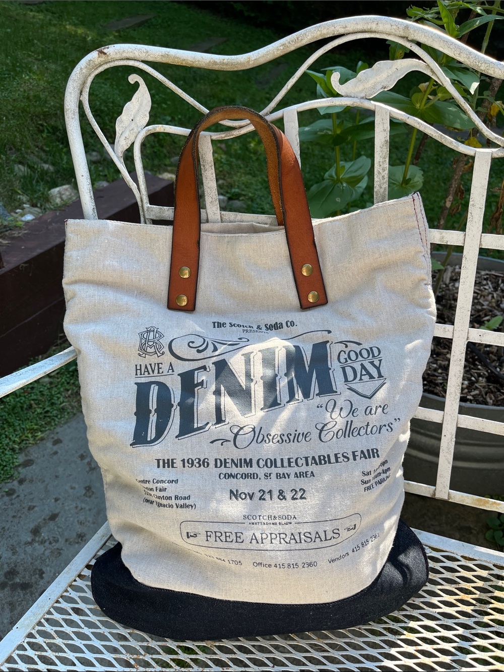 Scotch & Soda Beige Canvas Tote with Brown Leather Handles and Blue Base